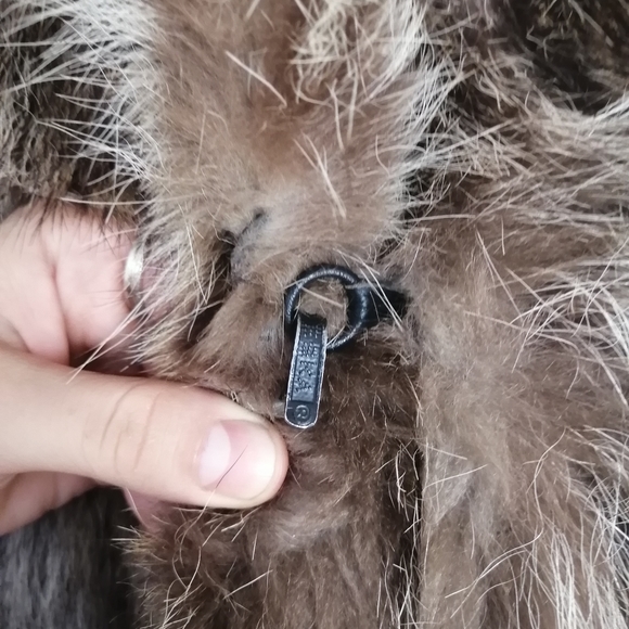 Vintage Fur Coat - Picture 6 of 11